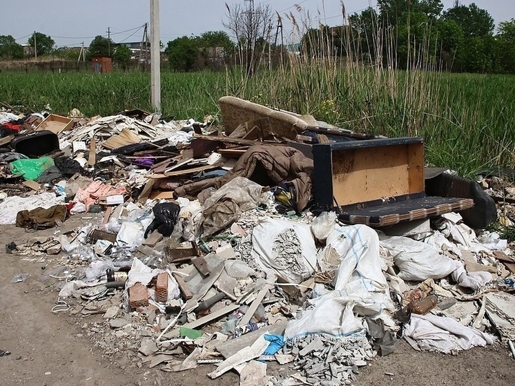В Комсомольском микрорайоне усилят меры по борьбе с «серыми» мусорщиками