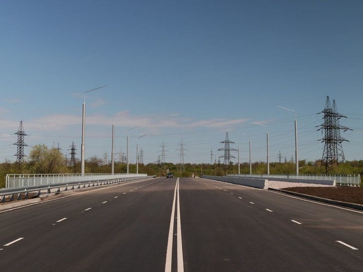 Дорожники Автодора отремонтировали стометровый мост в Мариуполе
