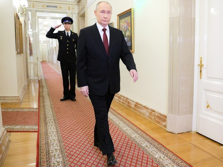ВЦИОМ: 76% россиян уверены, что Путин имеет определенный план действий