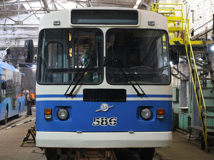 В кировском АО «АТП» рассекретили третий музейный троллейбус