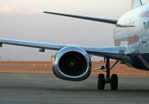 Портал HavaSosyalMedya сообщил, что в Новом аэропорту Стамбула грузовой лайнер Boeing 767 совершил посадку с нераскрытой передней стойкой шасси