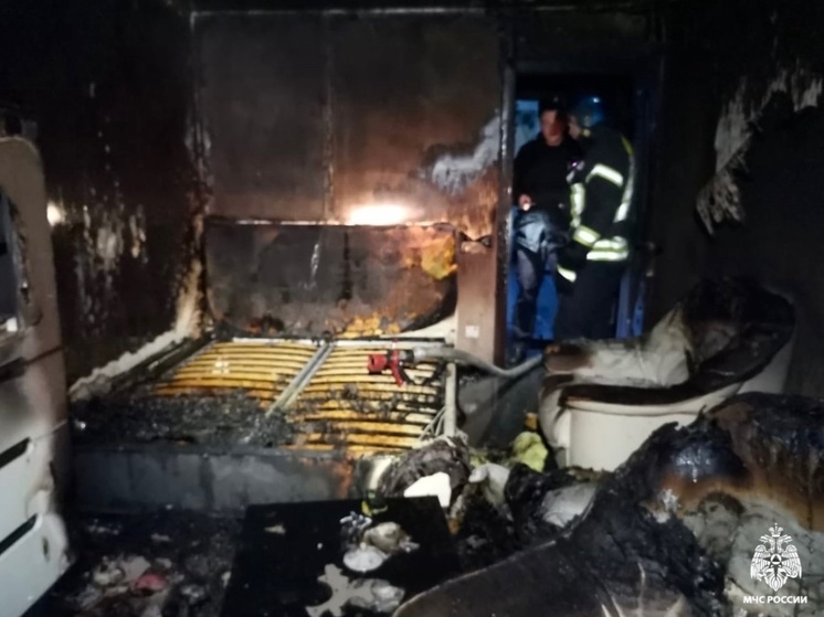 В Мурманске при пожаре в квартире пострадал человек