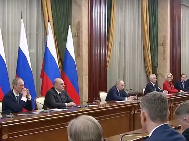 Политолог поделился прогнозом, кто из российских министров сохранит свои посты