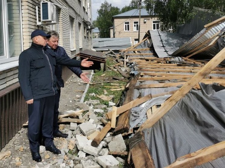 В Земетчино восстановят больницу после страшного урагана