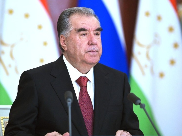 В Россию прибыл президент Таджикистана Эмомали Рахмон