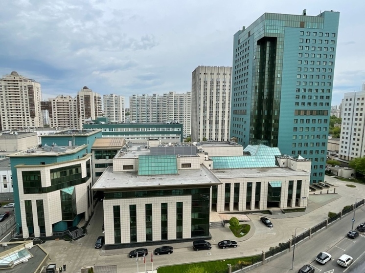 «Газпром» продаст часть зданий в Москве после переезда в Петербург
