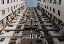 Средняя этажность барнаульских новостроек за последние шесть лет выросла с 15,7 до 16,4 этажей, сообщает «Циан.Аналитика».