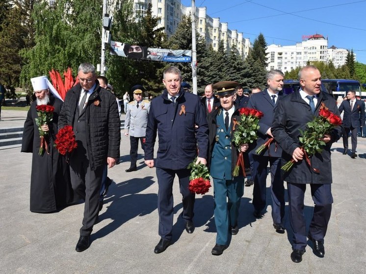 Ветеран Борис Шапошников принял участие в праздновании Дня Победы в Брянске
