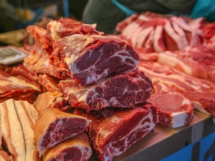 Употребление красного мяса вызывает повреждение почек у женщин с диабетом