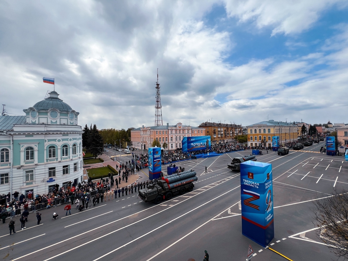 Парад Победы в Твери 9 мая 2024 года: фоторепортаж