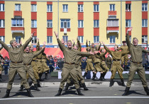 В центре Красноярска начался большой праздничный концерт ко Дню Победы