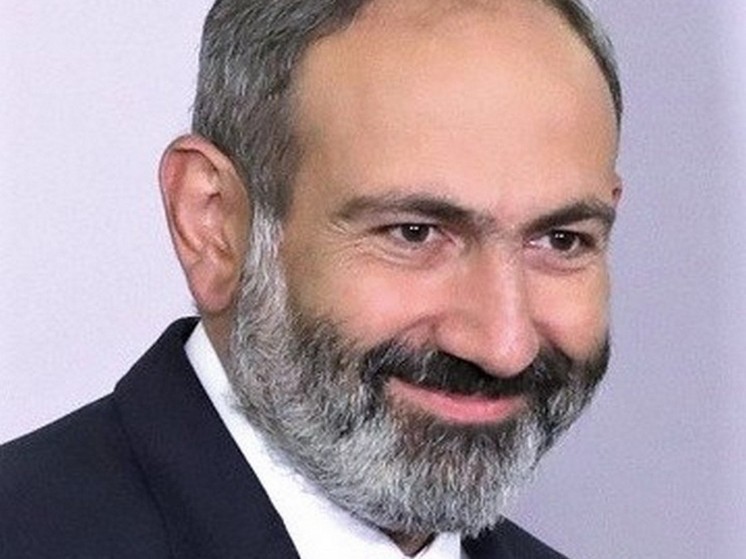 Лидер протеста в Армении Баграт дал Пашиняну час на отставку