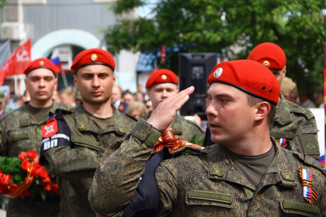 В Геническе отметили День Победы: на празднование пришли тысячи херсонцев 