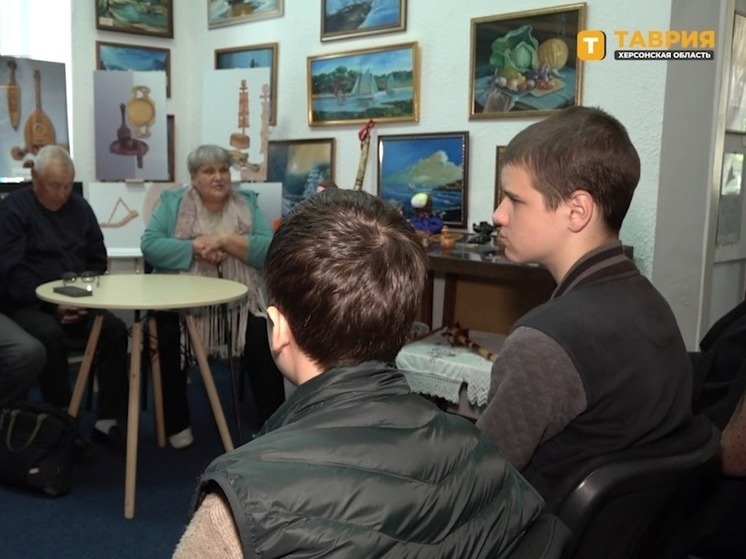 Херсонские школьники посетили экскурсию, приуроченную ко Дню Победы