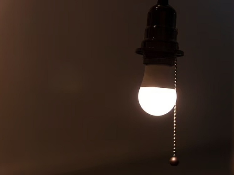 Псковский школьник разработал дизайн лампы для комфортной работы в Артеке