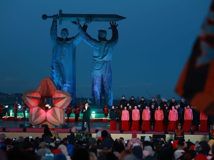 В Магнитогорске в День Победы устроили грандиозное музыкально-театрализованное шоу