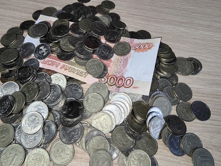 В Приамурье в суд передано дело о краже с банковской карты