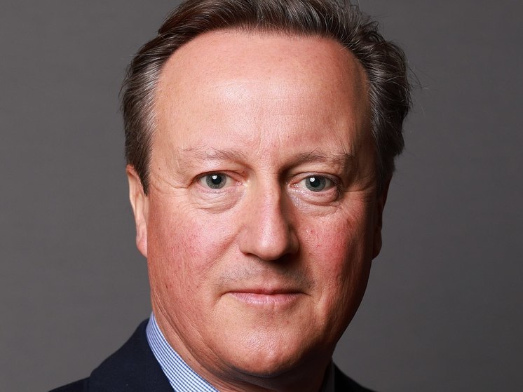 Глава МИД Британии Дэвид Кэмерон, который ранее вызвал обострение ситуации своими словами о праве Украины наносить удары по территории России британским оружием, сделал новое дерзкое заявление