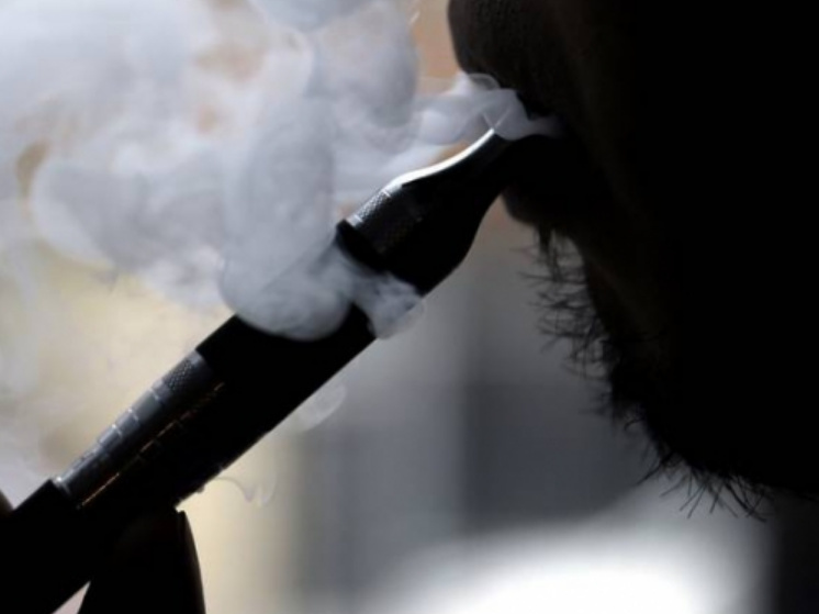 Глава Минздрава Карелии напугал любителей кальяна инфекциями (18+)