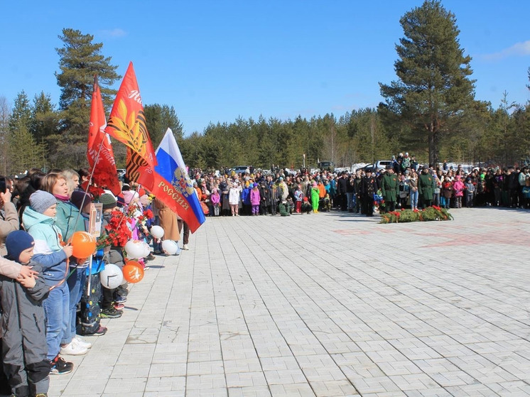 О подвигах 80-й арктической бригады вспомнили на митинге жители Алакуртти