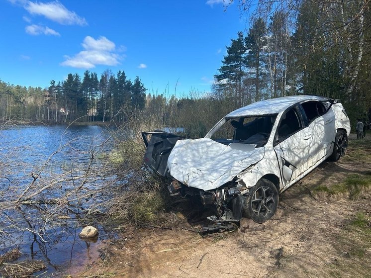 По факту падения в реку автомобиля с подростками проведут прокурорскую проверку