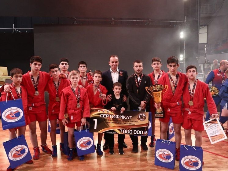 Юные самбисты встретились на турнире «Доблесть России» в Краснодаре