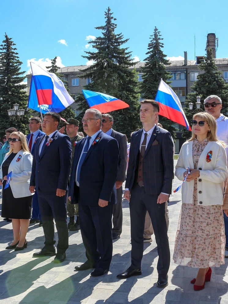 Калмыкия поздравила подшефный регион с юбилеем