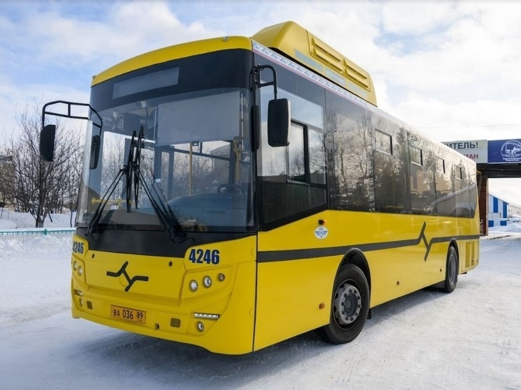 Автобусы Ноябрьска отвезут горожан на кладбище в Радоницу