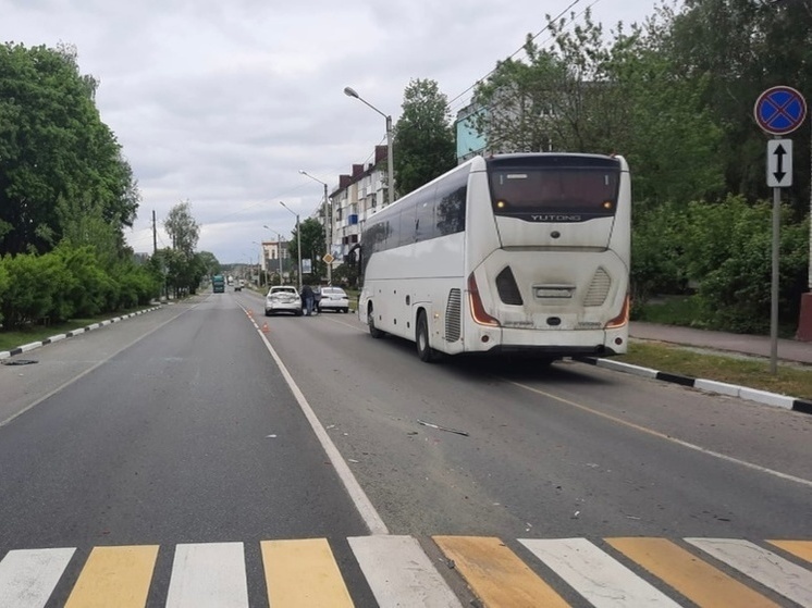 На брянской трассе в ДТП с автобусом пострадала 67-летняя женщина