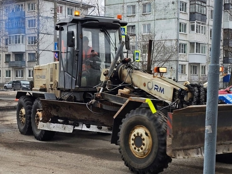 В Архангельске продолжается ремонт проспекта Ломоносова