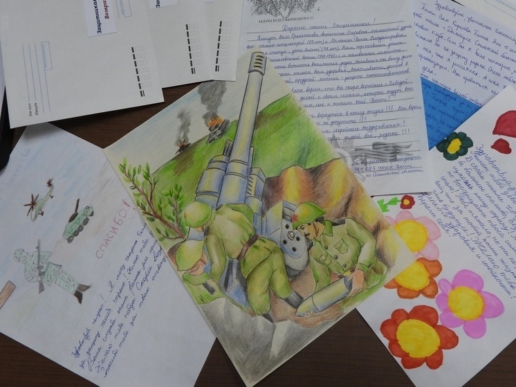 Дети сотрудников смоленского УФСИН приняли участие в акции «Письмо солдату»