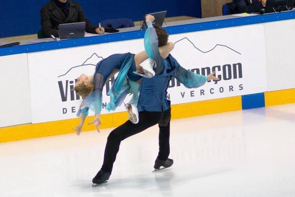 Российская фигуристка Овсянкина перейдет в сборную Франции