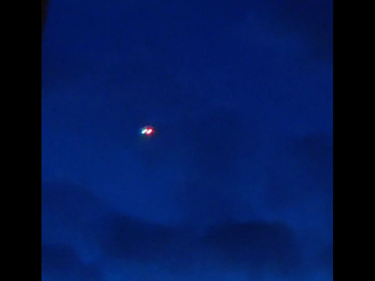 Вертолет ночью кружил над поселком на западе Карелии