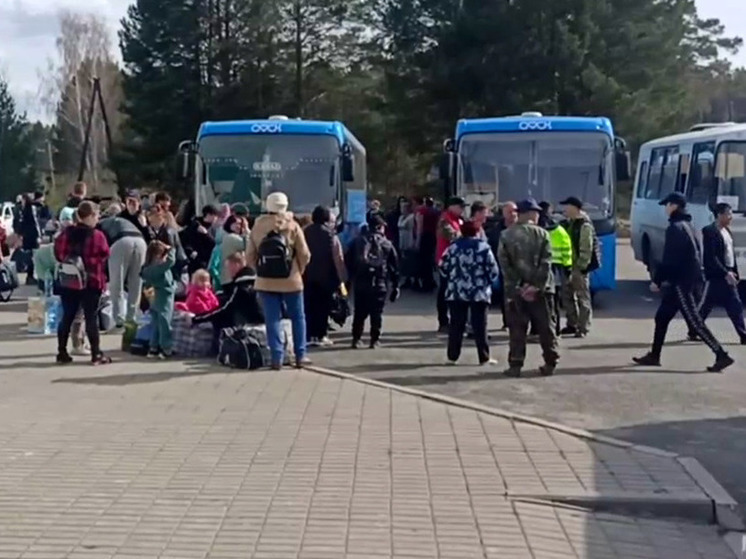 1000 человек эвакуировали из Усть-Ишимского района Омской области