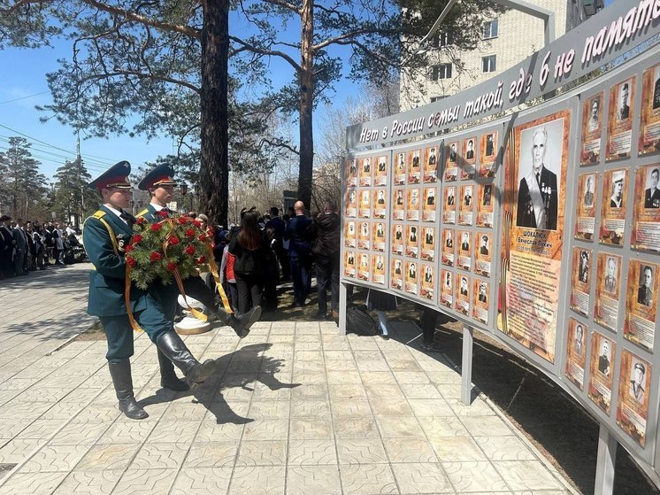 Две входные группы хотели бы установить жители микрорайона Северный в Чите по обеим сторонам парка имени 35-летия Победы, где находится аллея Славы и Мужества