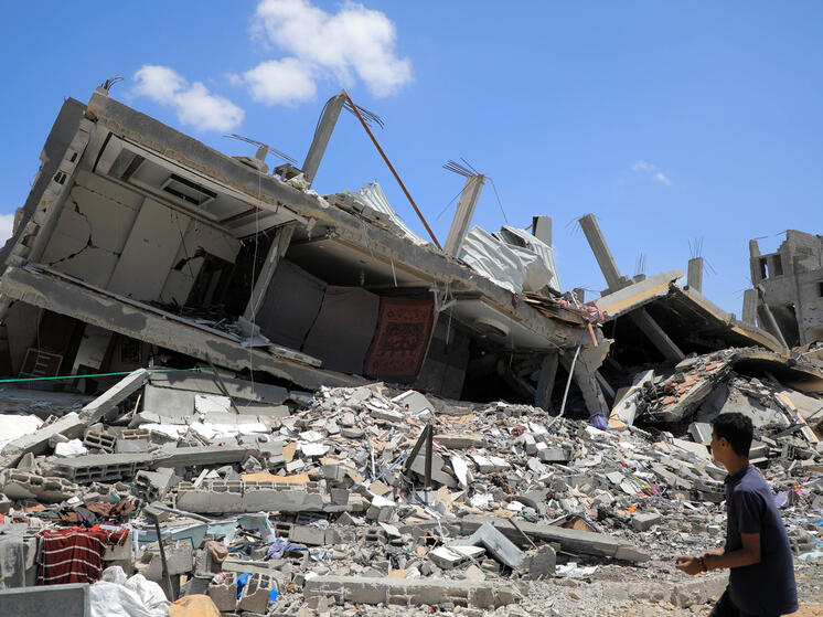 Бывший американский разведчик хранил молчание из страха