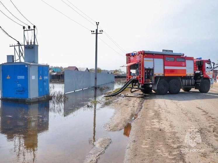 287 жилых и 5547 дачных домов остаются подтопленными в Зауралье