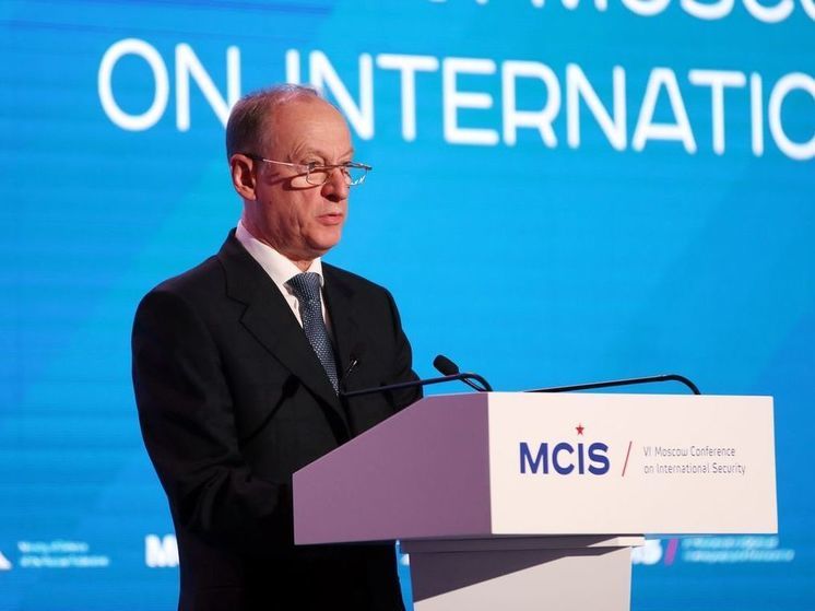 Путин назначил Николая Патрушева своим помощником