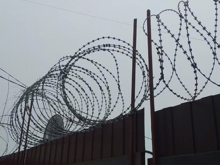 По 17 лет тюрьмы дали наркодельцам за изготовление 700 кг мефедрона