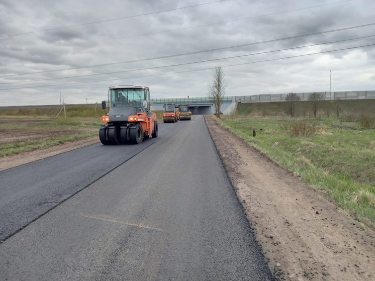 В Ленобласти отремонтируют 200 дорог в 2024 году