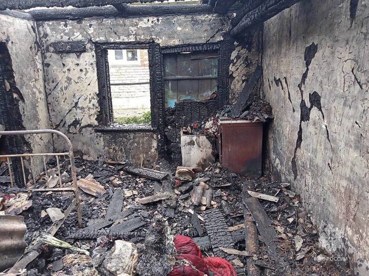 В Пензенской области пожар уничтожил жилой дом