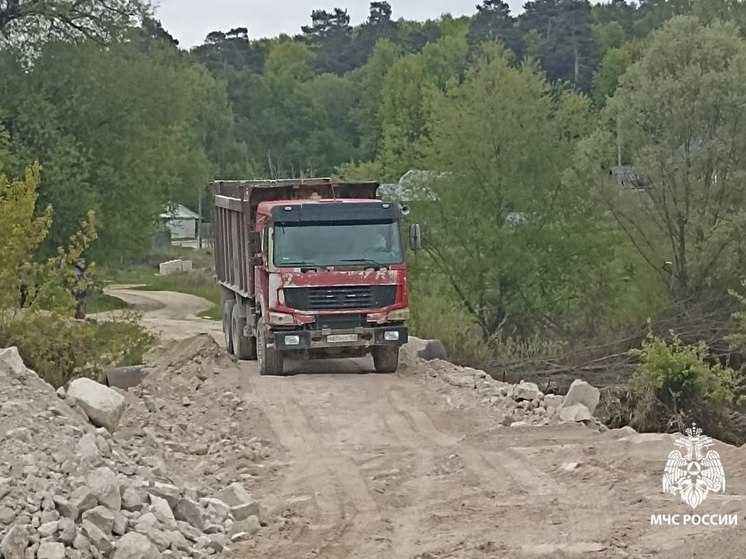 В Касимовском районе освободилась от воды дорога у деревни Колубердеево