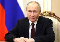 Глава российского государства Владимир Путин провел встречу с новым составом кабинета министров. 
