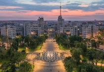 Член Международного комитета Совета Федерации РФ Сергей Цеков в беседе с журналистами выразил уверенность, что Харьков снова должен стать русским городом