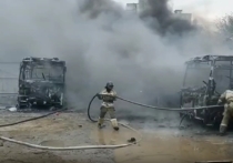 Утром 15 мая в МЧС России по Приморскому краю поступило сообщение о том, что горит сразу несколько автобусов