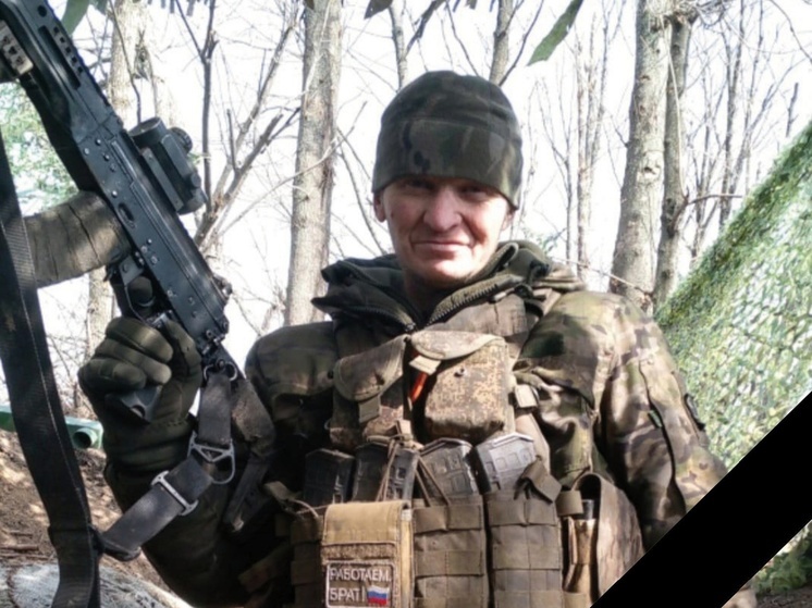 Погибшего участника СВО Михаила Власова из поселка Важины проводят в последний путь 15 мая