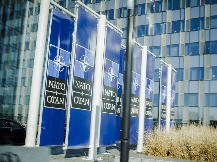 Бывший генсек НАТО Расмуссен предложил задействовать ПВО Польши и Румынии для защиты Украины