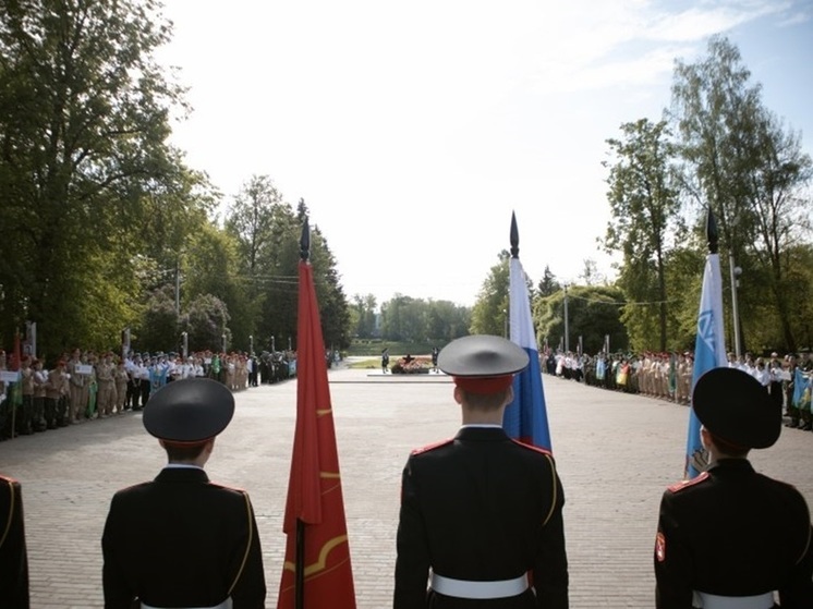 Региональный этап военно-патриотической игры «Зарница 2.0» начался в Великих Луках