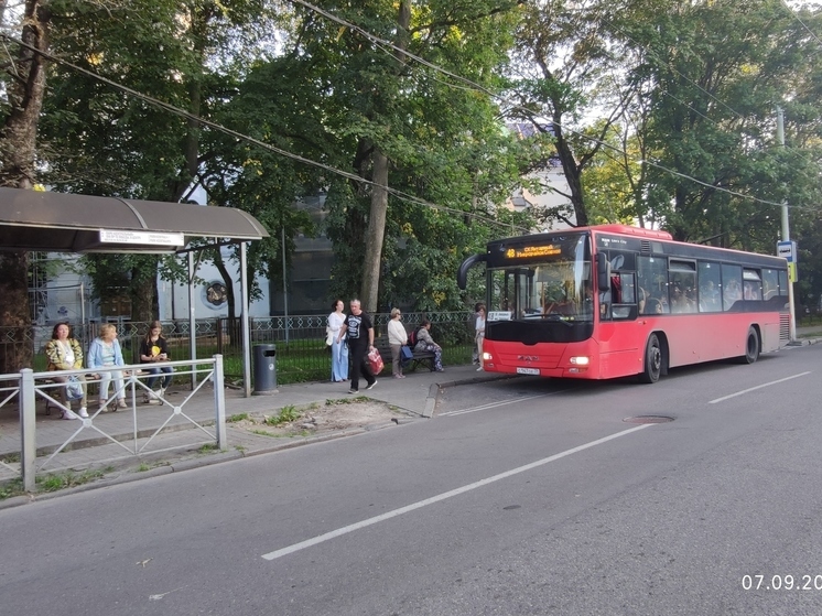 Калининградцам с 1 июня придется дольше ждать общественный транспорт