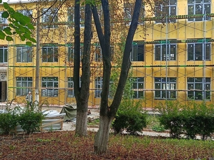 В Мариуполе восстанавливают электромеханический колледж